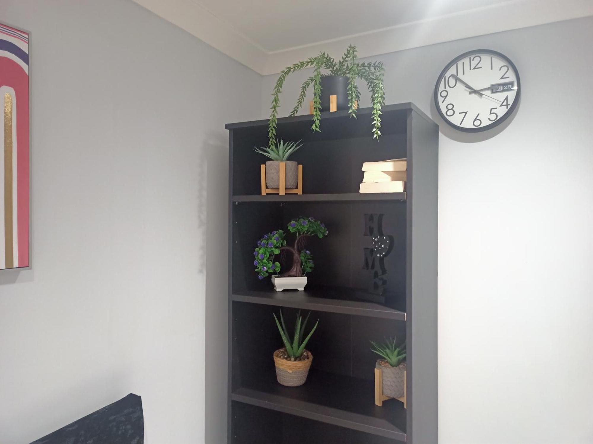 Homey Studio In Newport Perfect For Couples & Travelers Екстериор снимка
